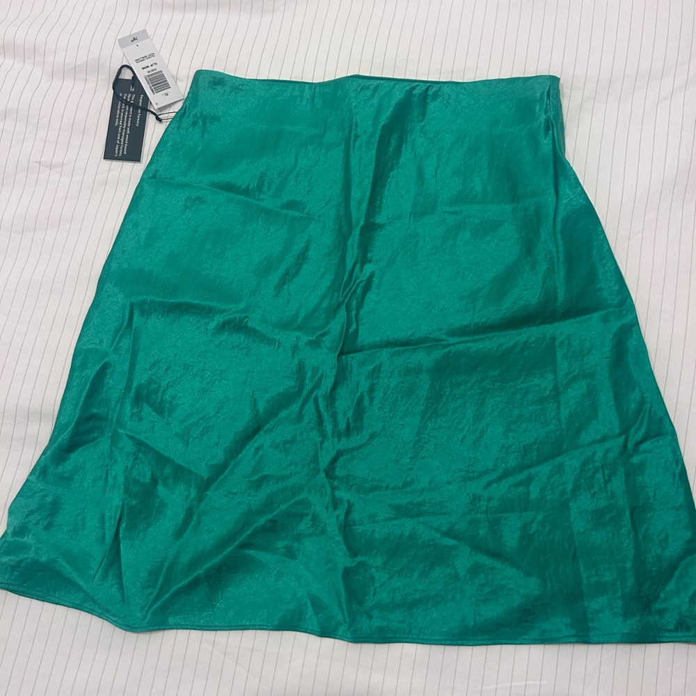 Babaton - Green Satin Skirt